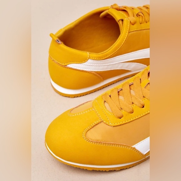 Perri Yellow White Color Block Lace Up Sneakers - Picture 3 of 5